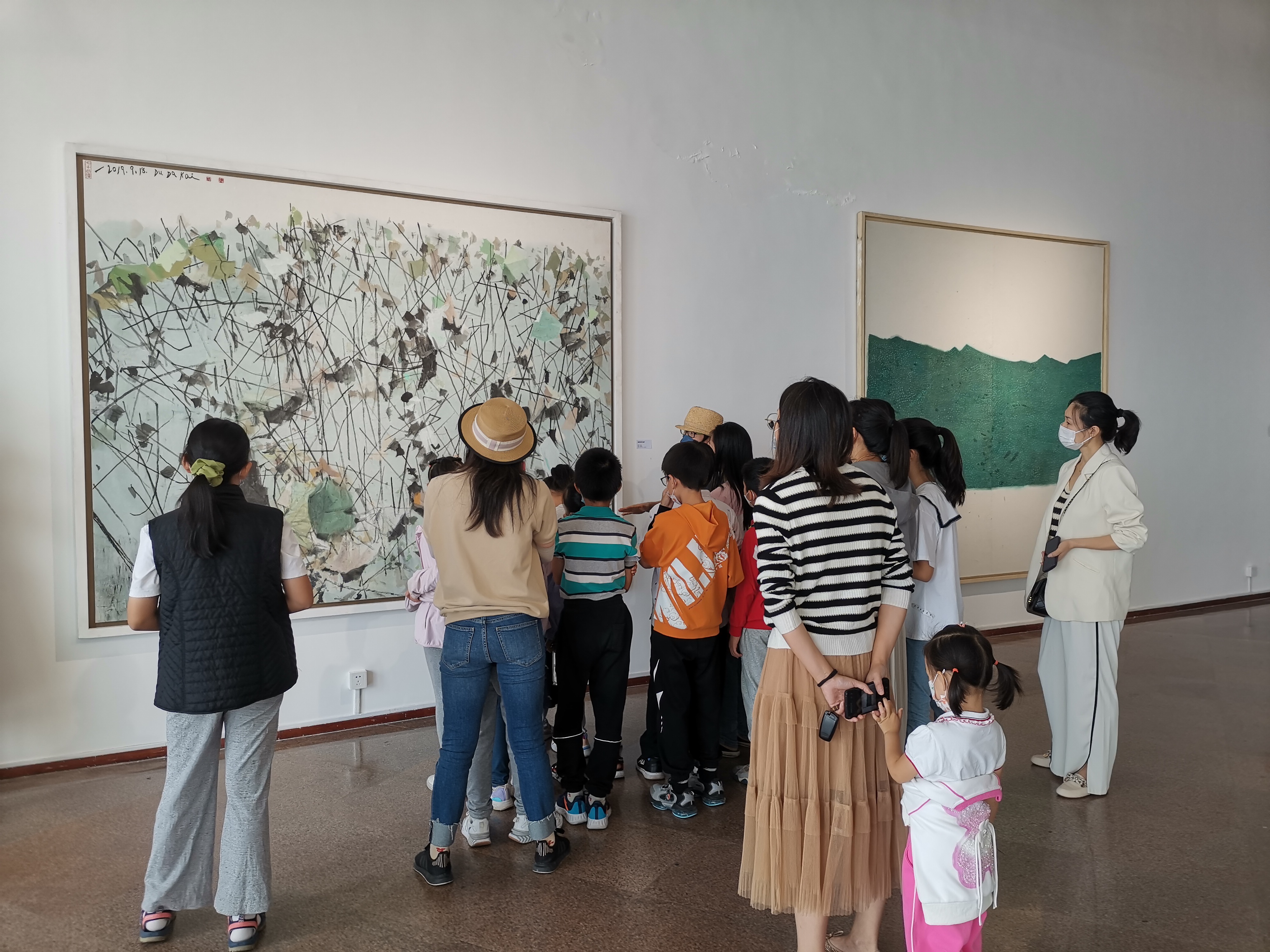 20221101-青蓝之梦·乐竞(中国)一站式服务平台美术学院雕塑绘画作品邀请展-雕塑系-现场1.jpg