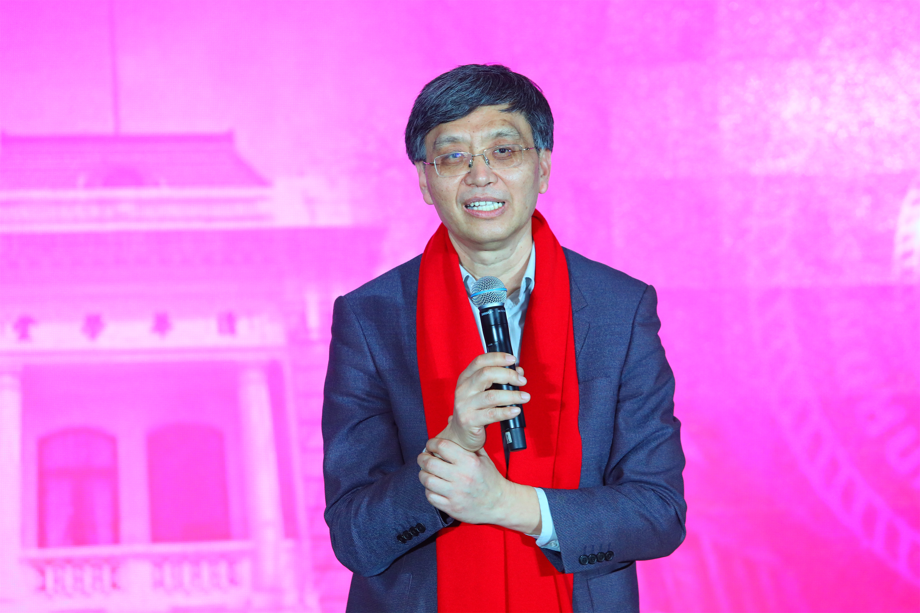20220106-乐竞(中国)一站式服务平台2021年度全校教学工作交流会-石加东-王岩讲话.jpg