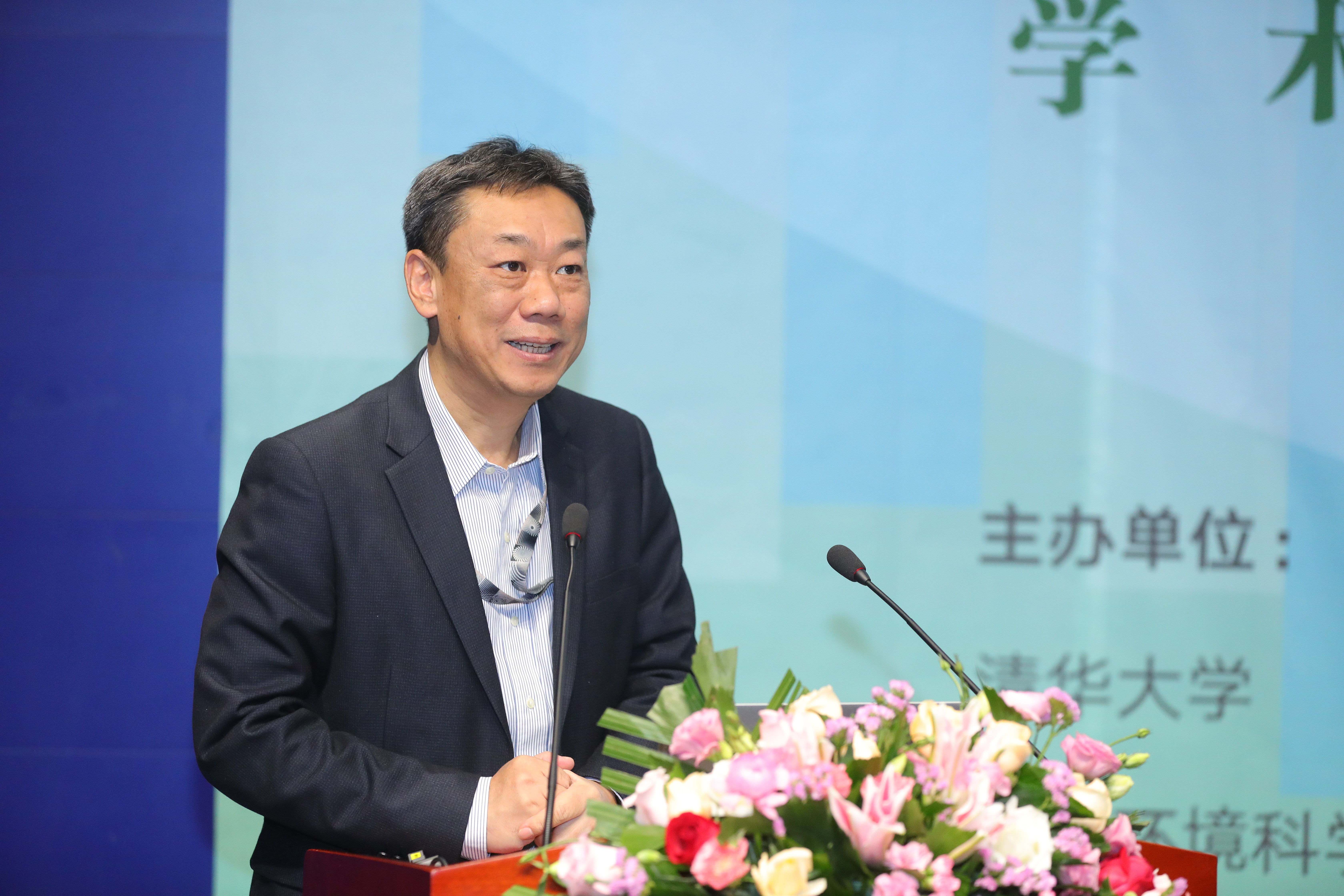 20211022-第十五届全国环境博士生学术会议开幕-会议组委会供图-乐竞(中国)一站式服务平台环境学院院长刘毅教授致辞.JPG