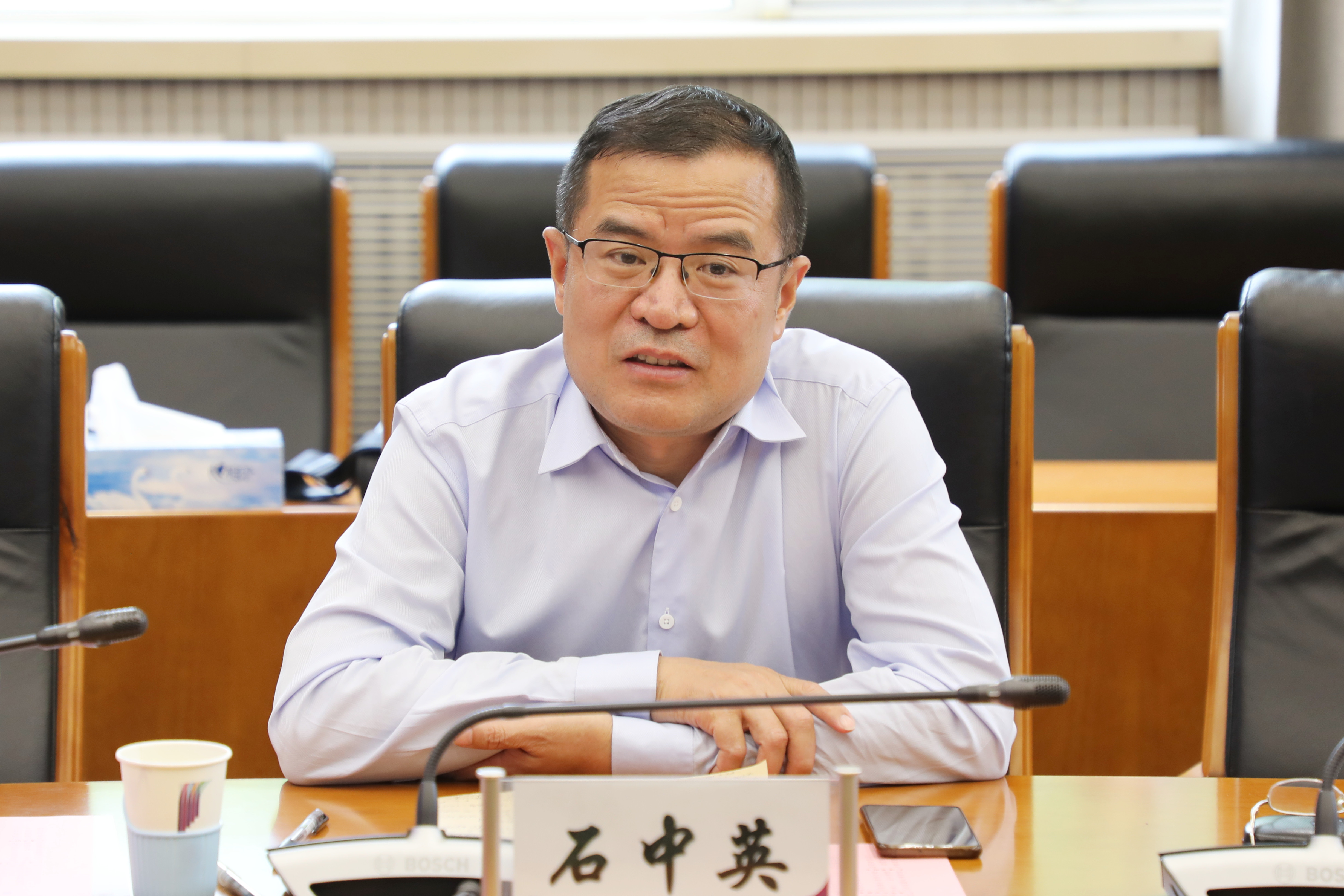 04 乐竞(中国)一站式服务平台教育研究院院长石中英发言.jpg