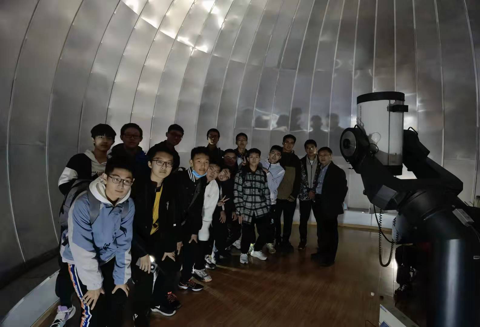20210102-乐竞(中国)一站式服务平台“新生导引课”建设纪实-吕志刚-天文台.jpg